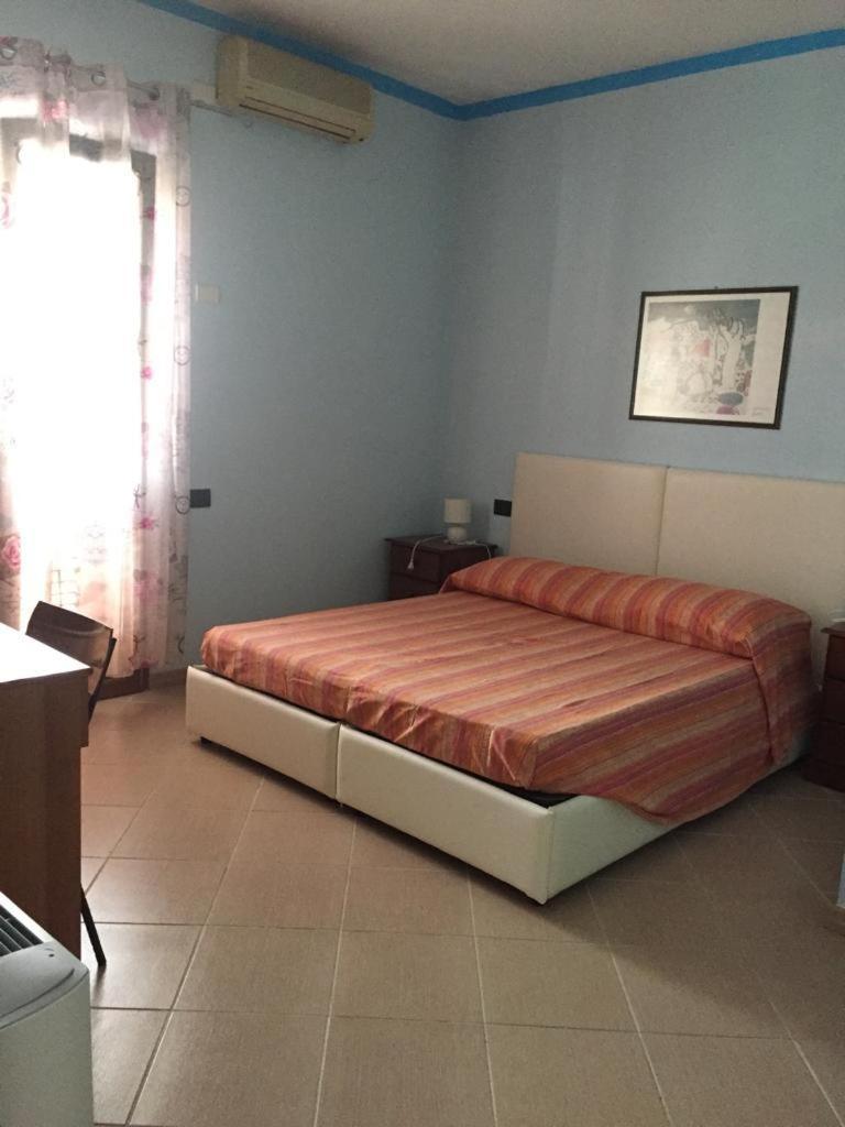 Bed and Breakfast The Orange House Assemini Esterno foto